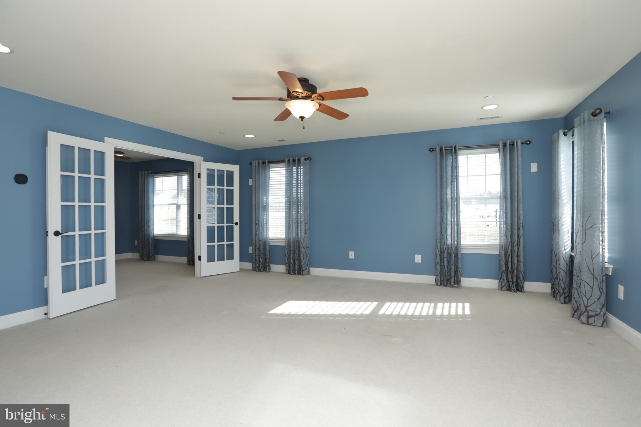 BROAD CREEK - Residential