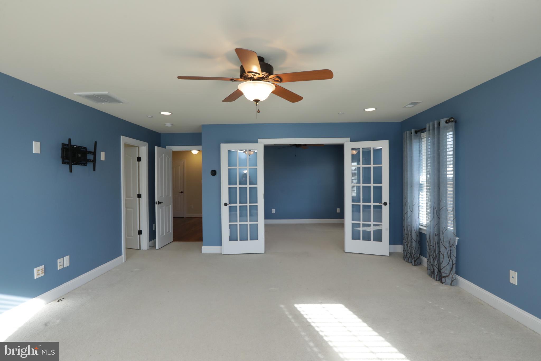 BROAD CREEK - Residential