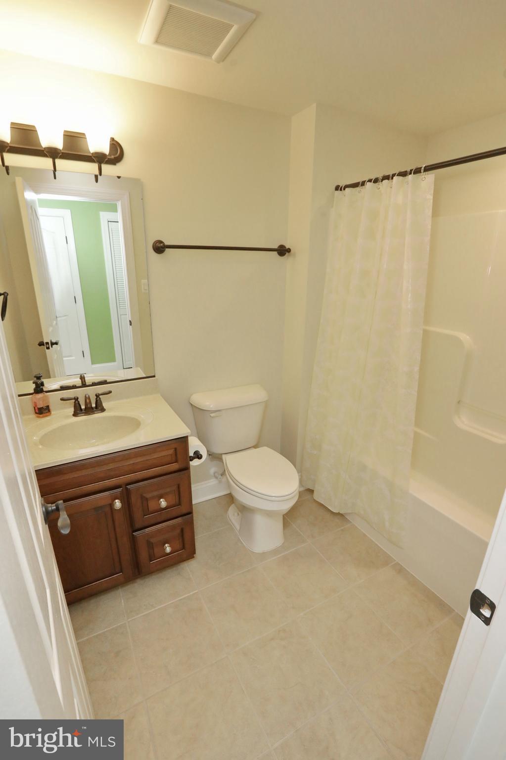 BROAD CREEK - Residential