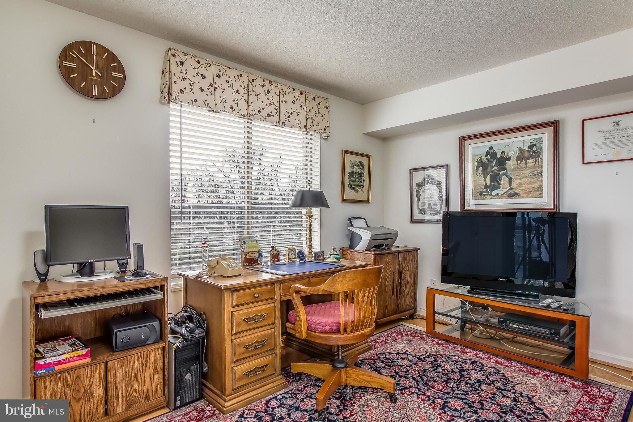 LANSDOWNE WOODS LEISURE WORLD - Residential