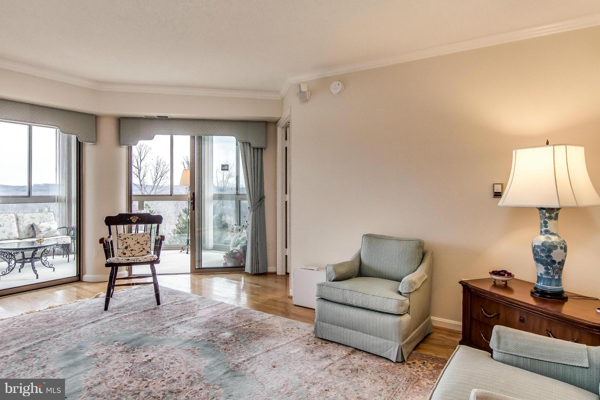 LANSDOWNE WOODS LEISURE WORLD - Residential