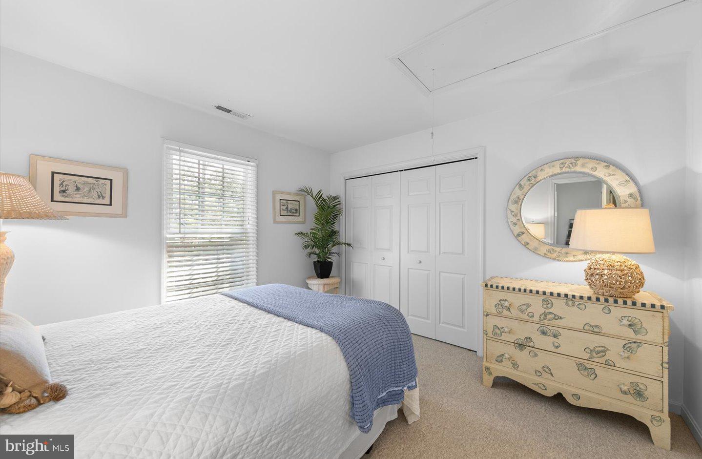 NORTH SHORES - Residential