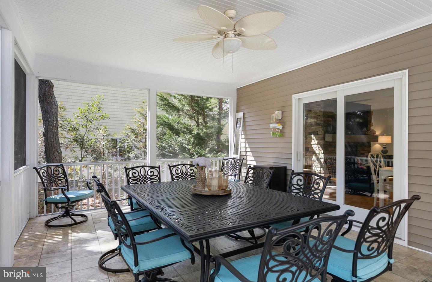 NORTH SHORES - Residential