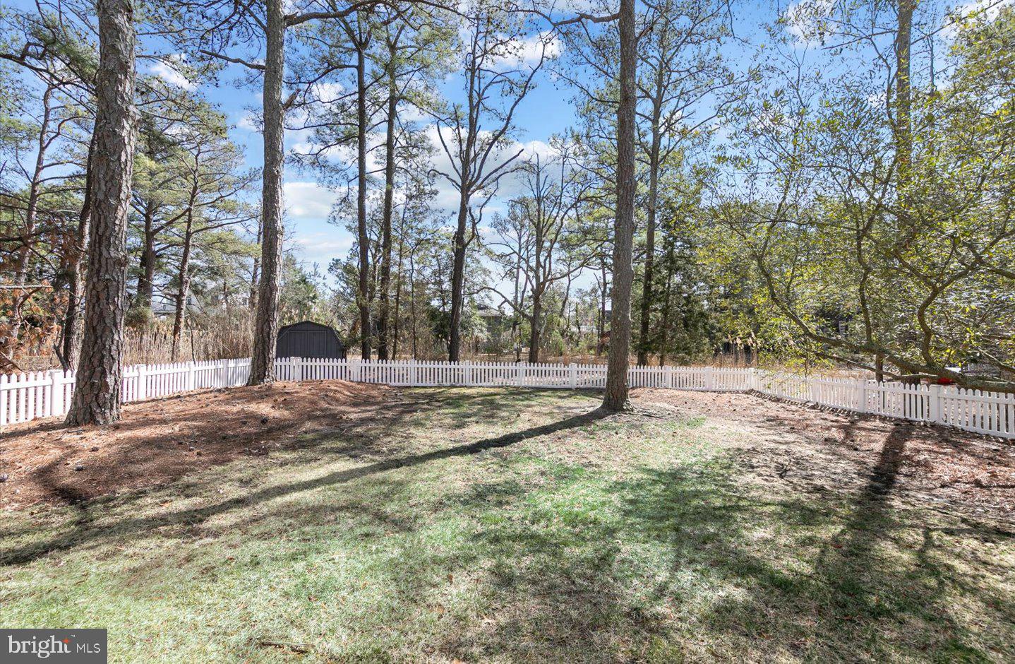 NORTH SHORES - Residential