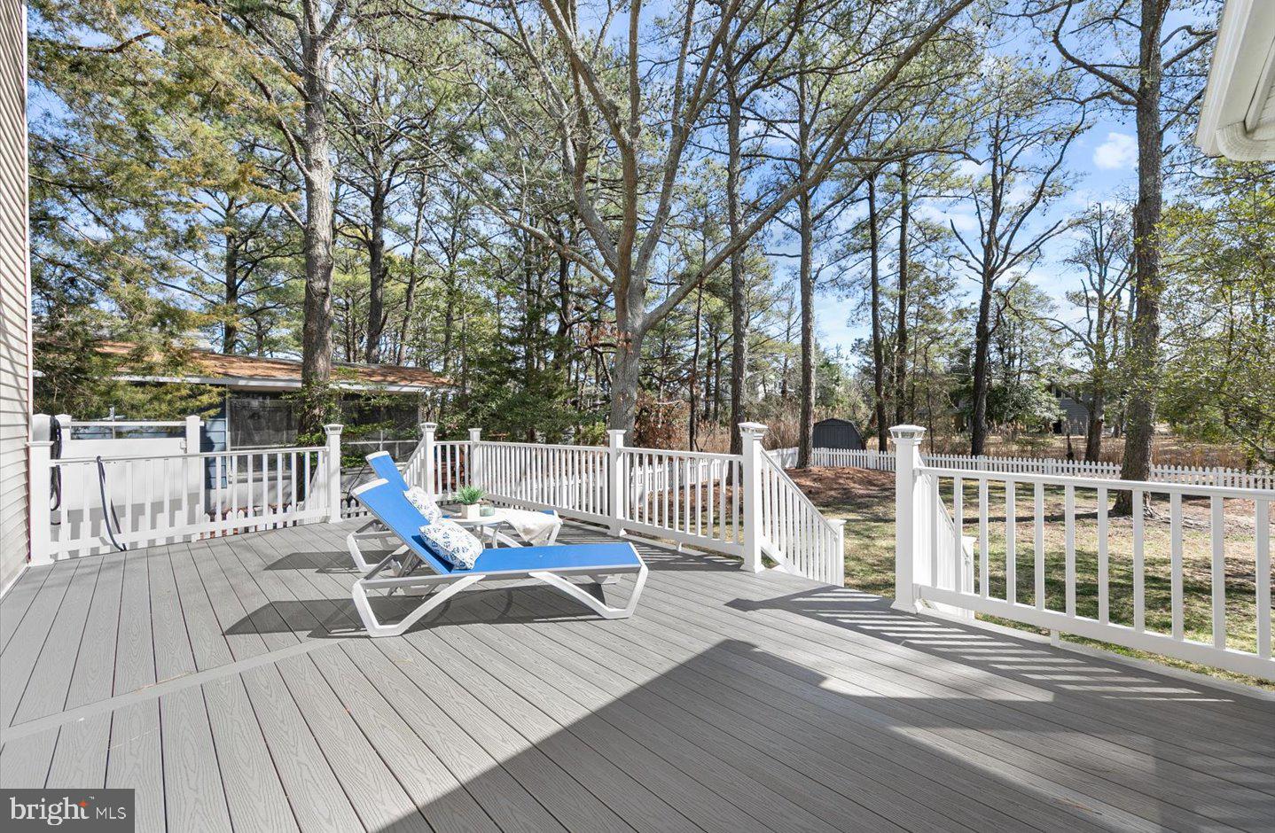 NORTH SHORES - Residential