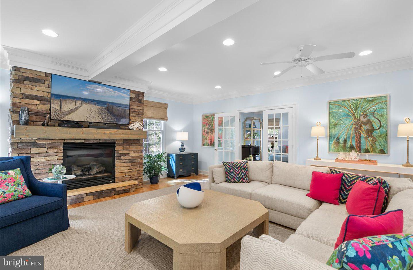 NORTH SHORES - Residential