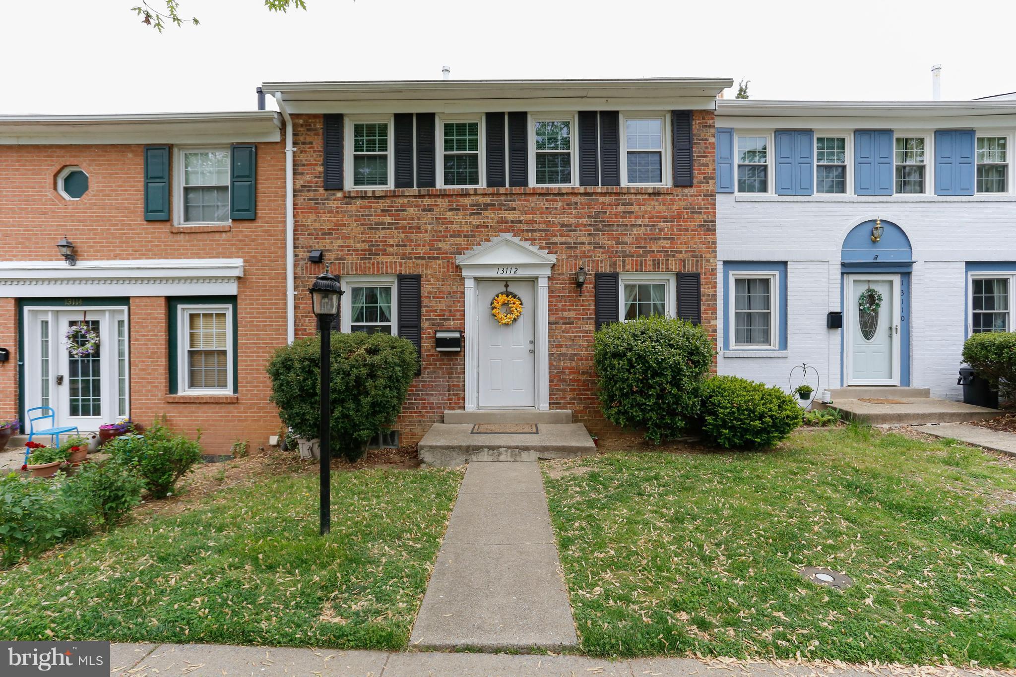 GREENWICH HILL - Residential