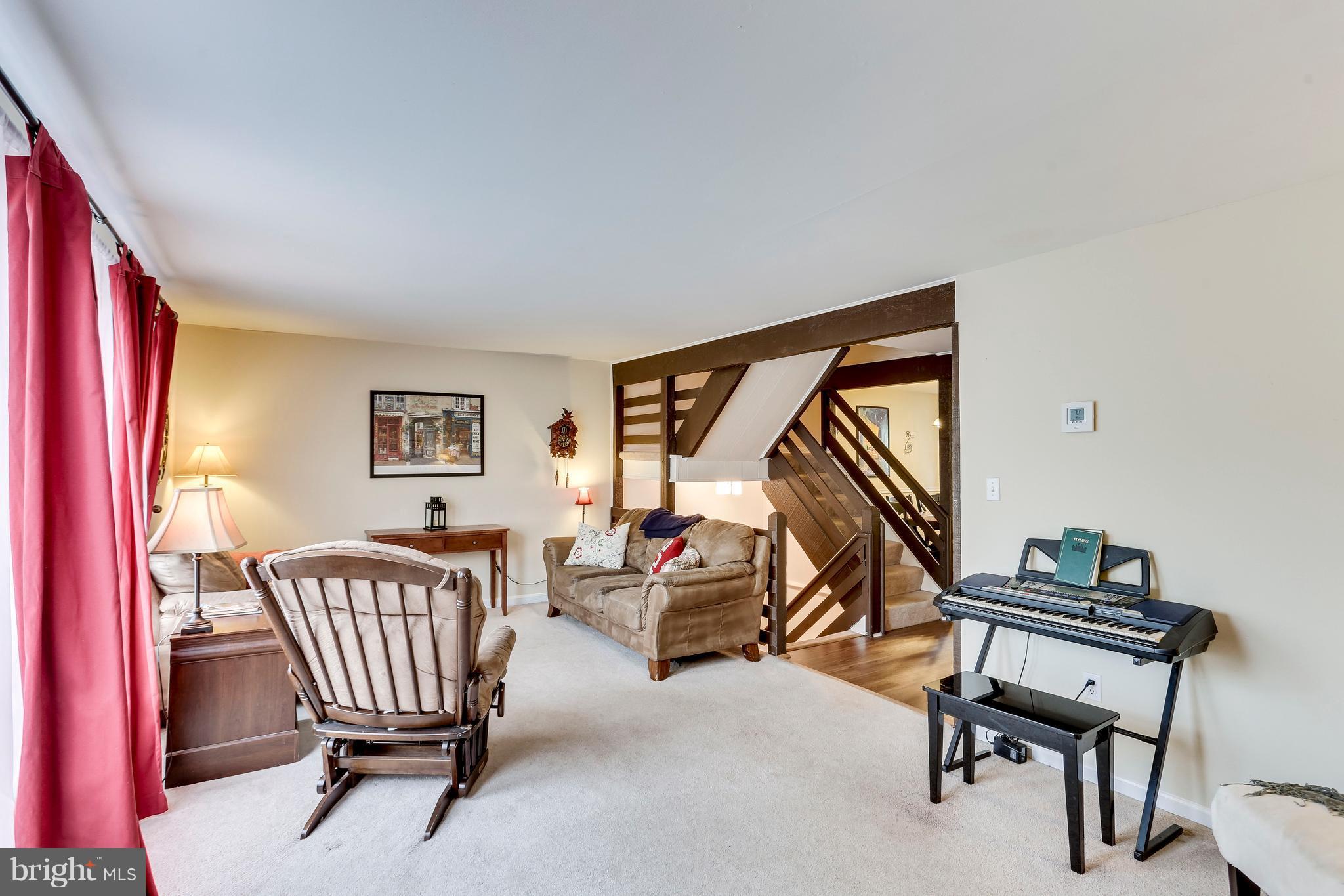 GREENWICH HILL - Residential