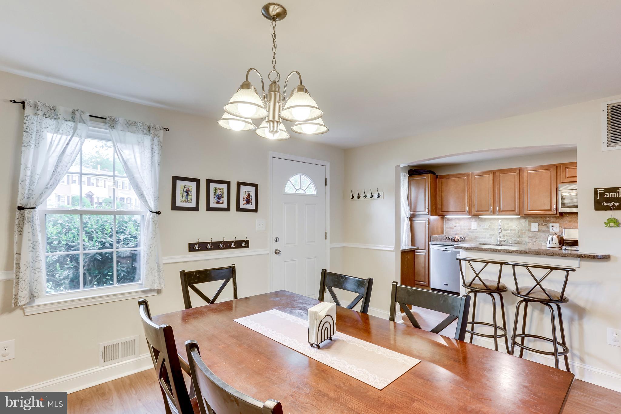 GREENWICH HILL - Residential