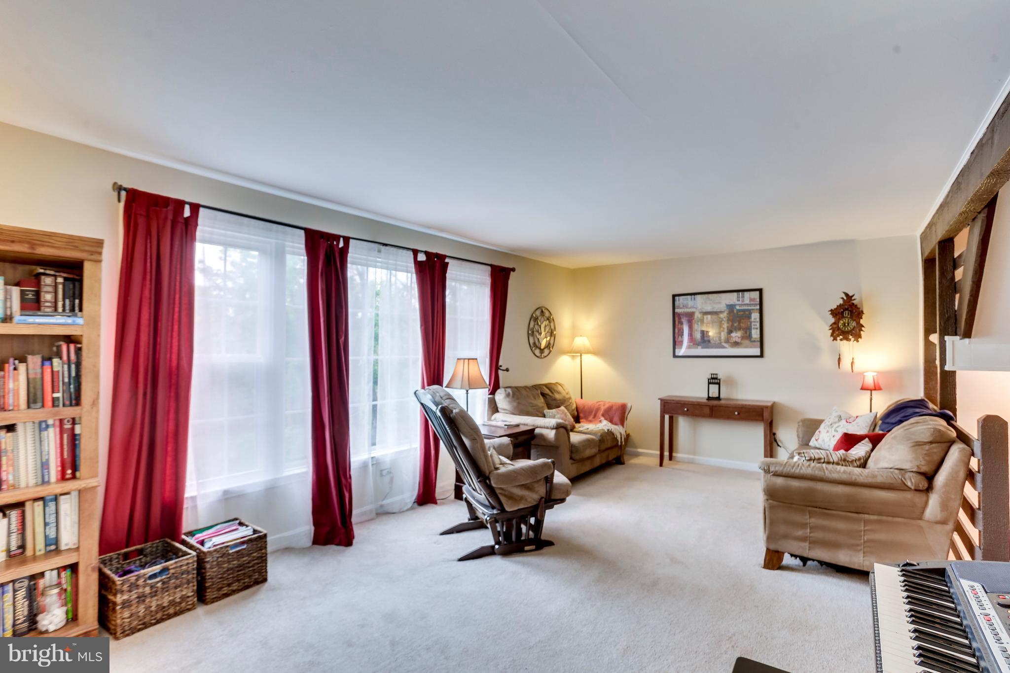 GREENWICH HILL - Residential