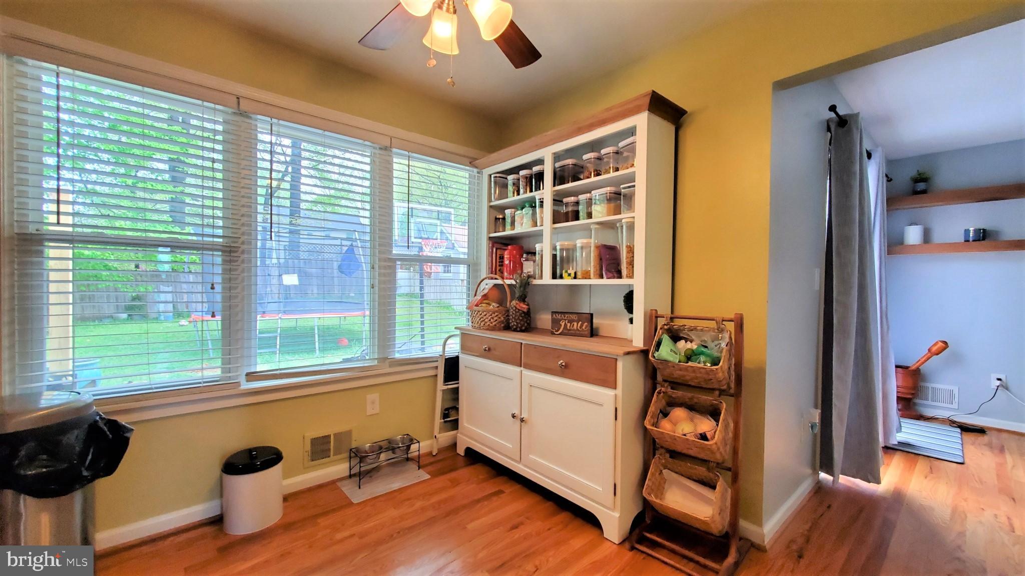 MANOR WOODS - Residential Lease