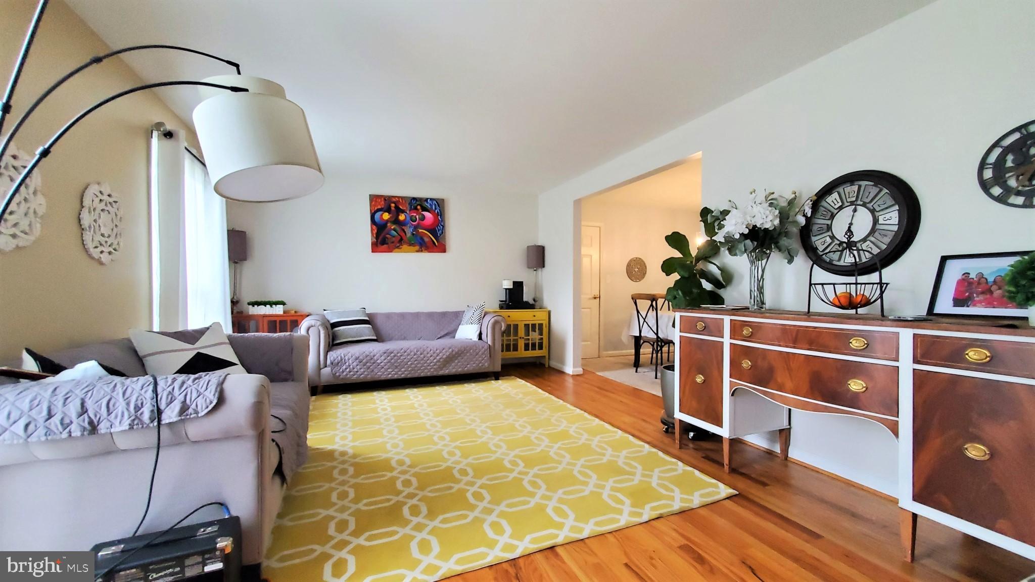 MANOR WOODS - Residential Lease