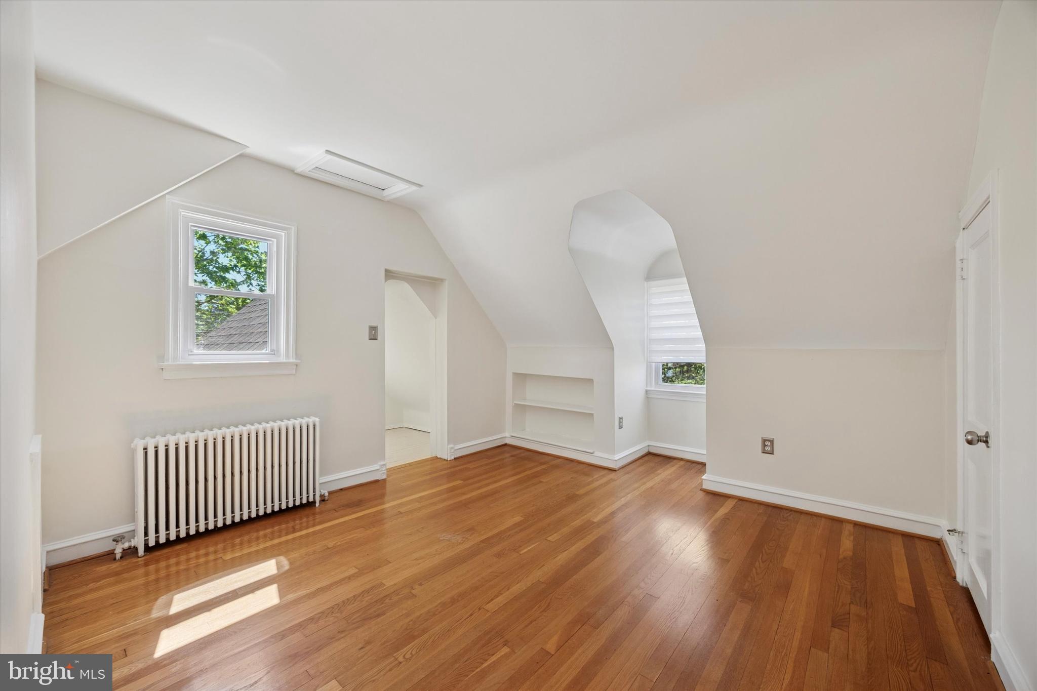 MAPLE RIDGE - Residential