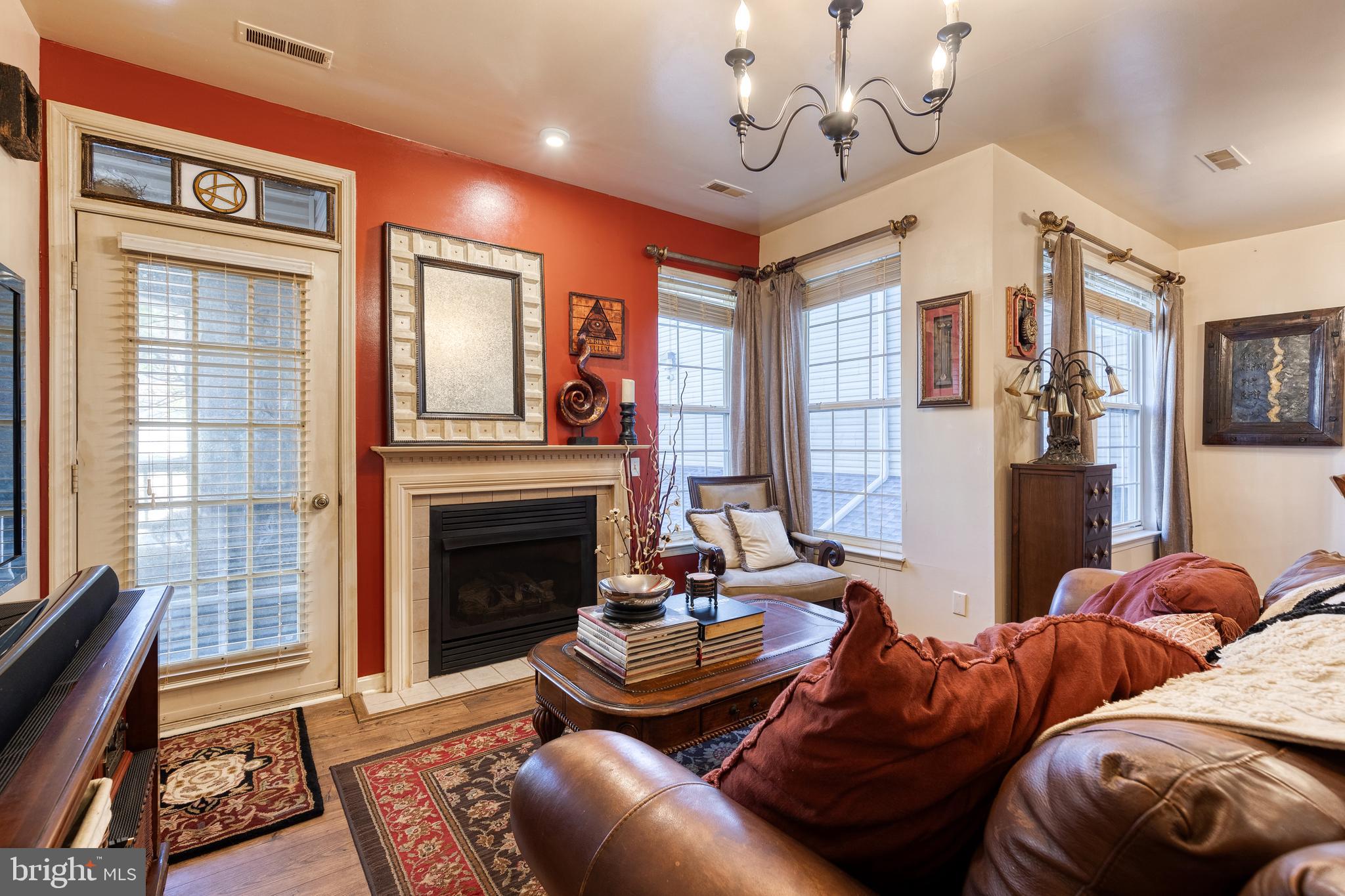 HIGH VIEW AT HUNT VALLEY - Residential