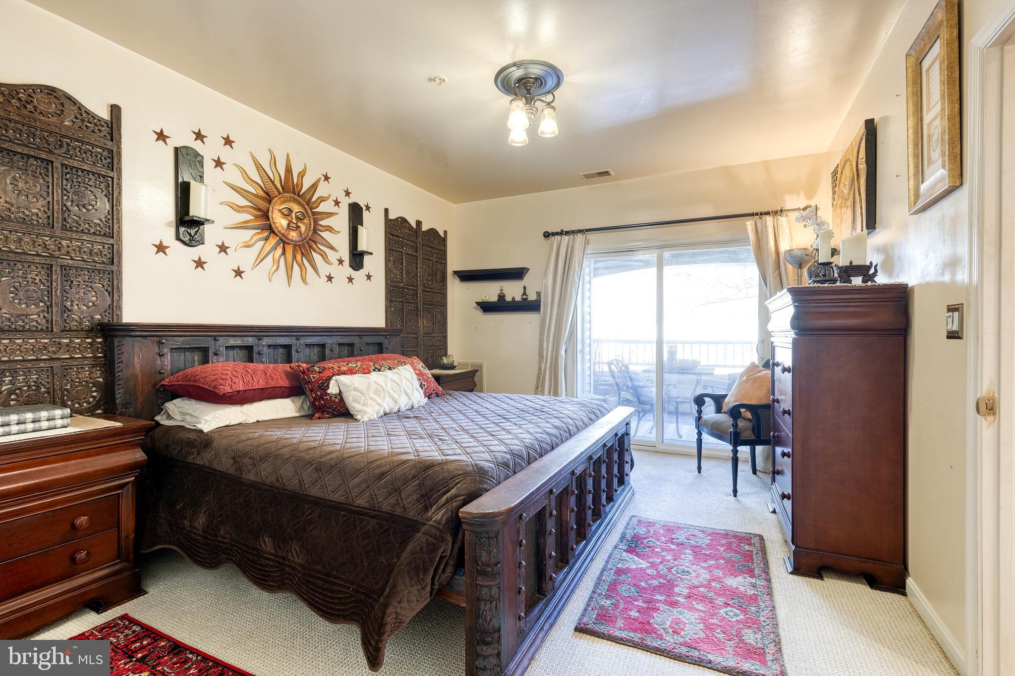 HIGH VIEW AT HUNT VALLEY - Residential