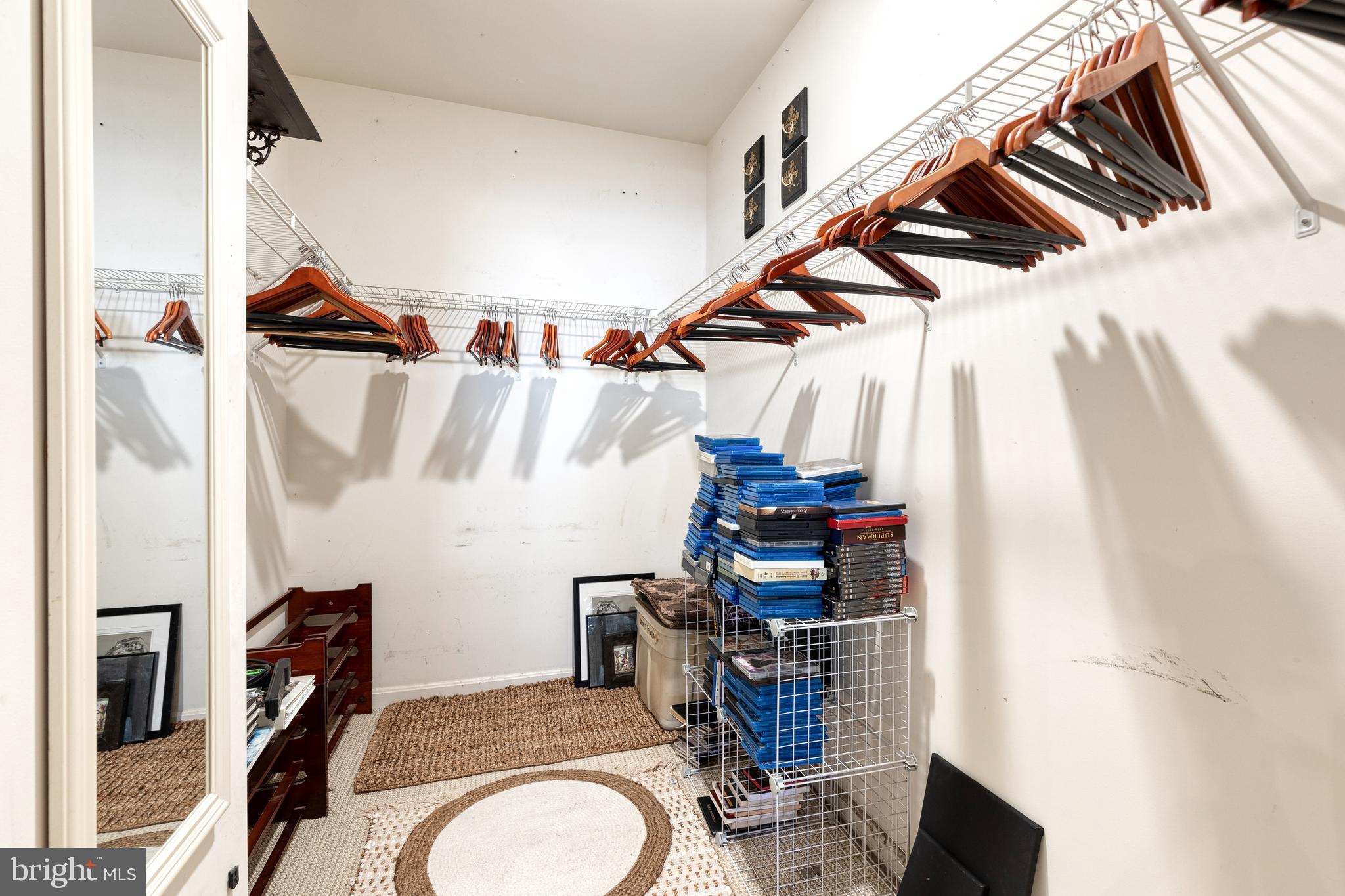 HIGH VIEW AT HUNT VALLEY - Residential