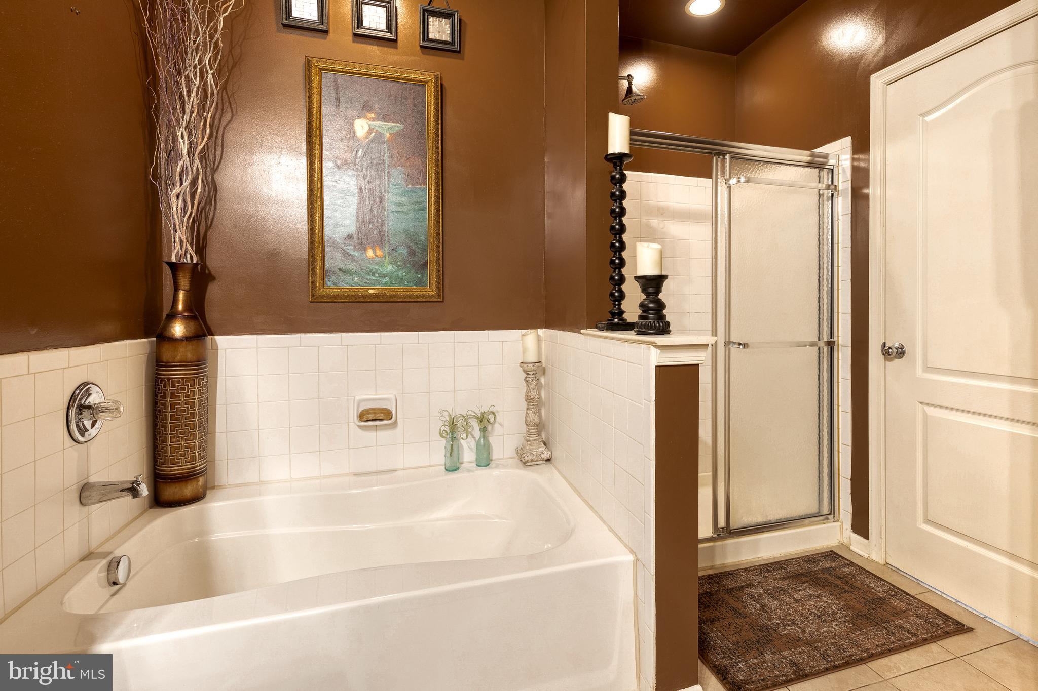 HIGH VIEW AT HUNT VALLEY - Residential