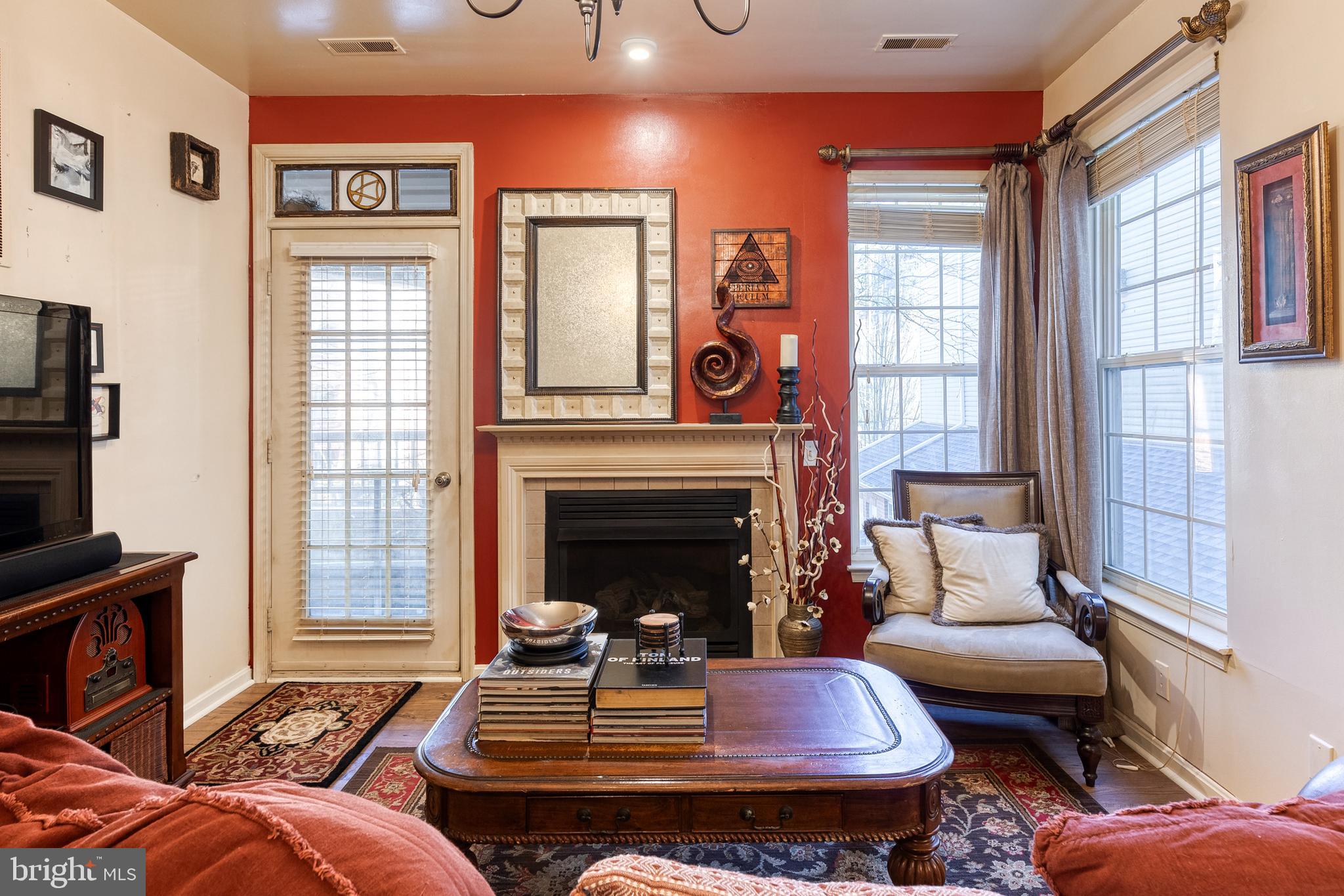 HIGH VIEW AT HUNT VALLEY - Residential