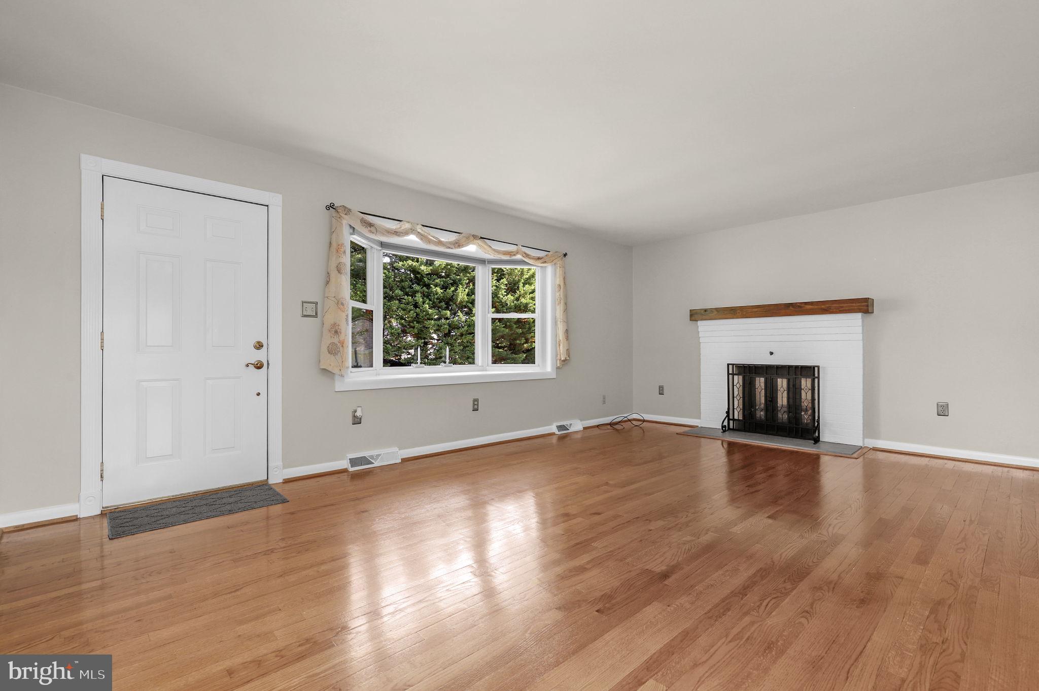 5407 VILLAGE COURT