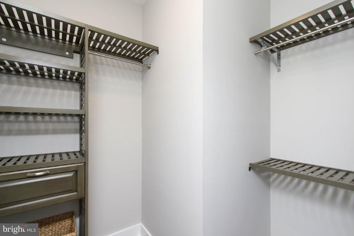 HAMPDEN HISTORIC DISTRICT - Residential