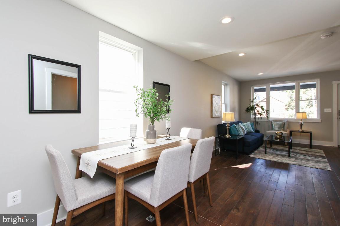 HAMPDEN HISTORIC DISTRICT - Residential