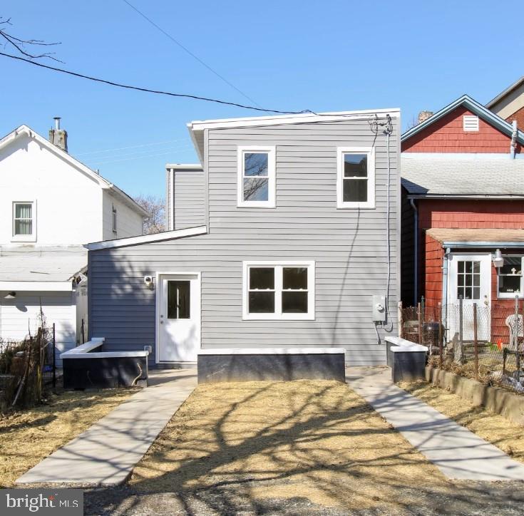 HAMPDEN HISTORIC DISTRICT - Residential