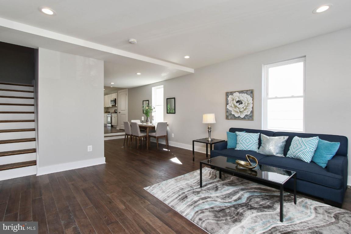 HAMPDEN HISTORIC DISTRICT - Residential