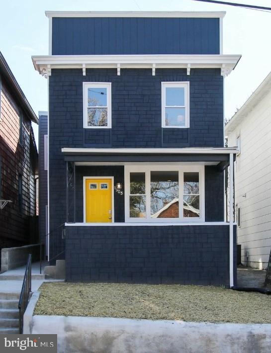 HAMPDEN HISTORIC DISTRICT - Residential