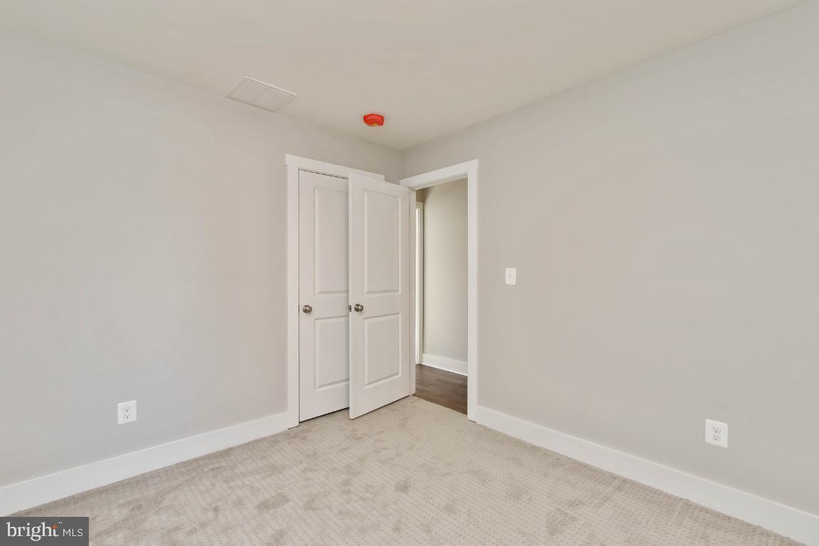 HAMPDEN HISTORIC DISTRICT - Residential