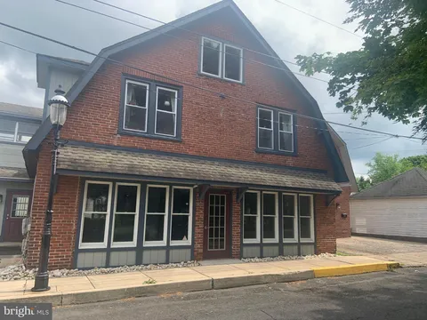 MLS: PABU2094872