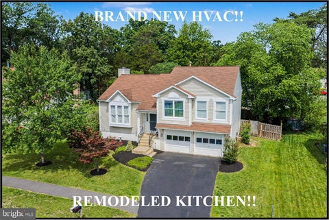 Photo of 8022 Rocky Run Road, GAINESVILLE, VA 20155 (MLS # VAPW2121730)
