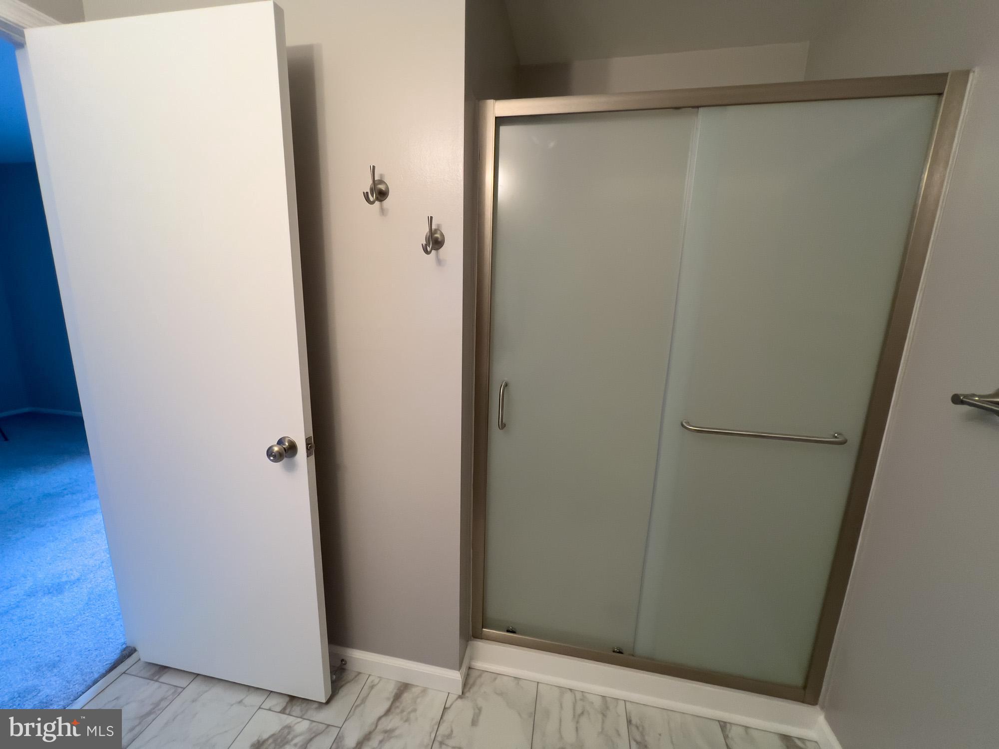 WOOD HOLLOW - Residential