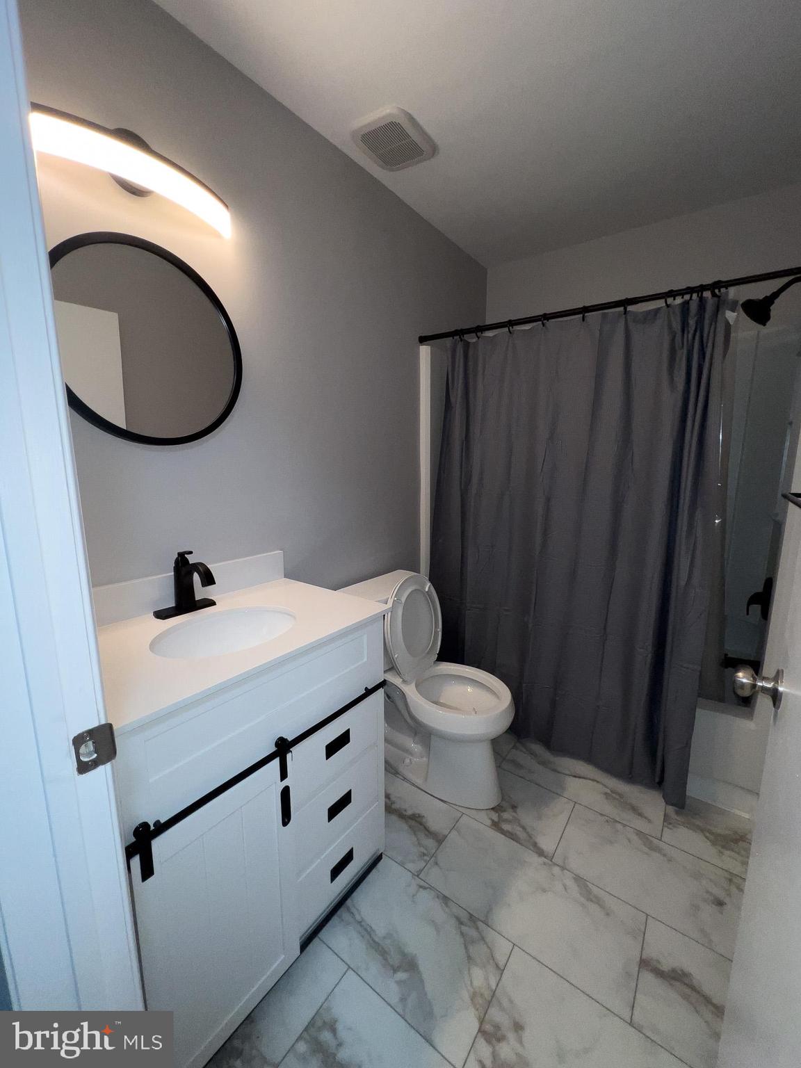 WOOD HOLLOW - Residential