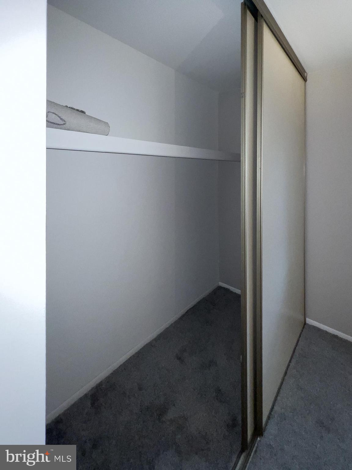 WOOD HOLLOW - Residential