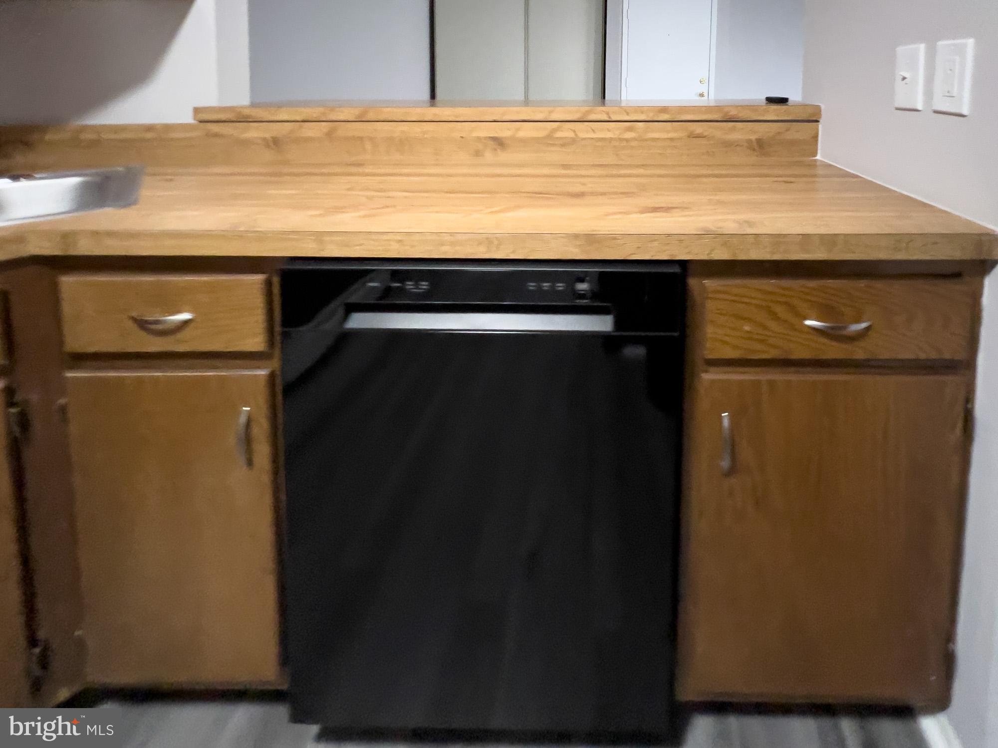 WOOD HOLLOW - Residential