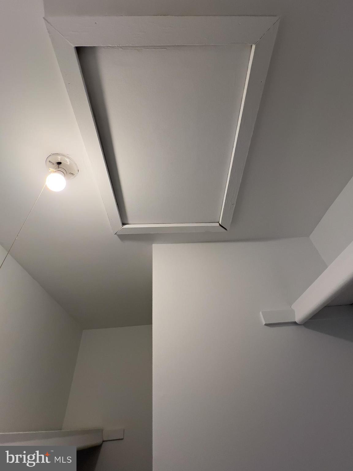 WOOD HOLLOW - Residential