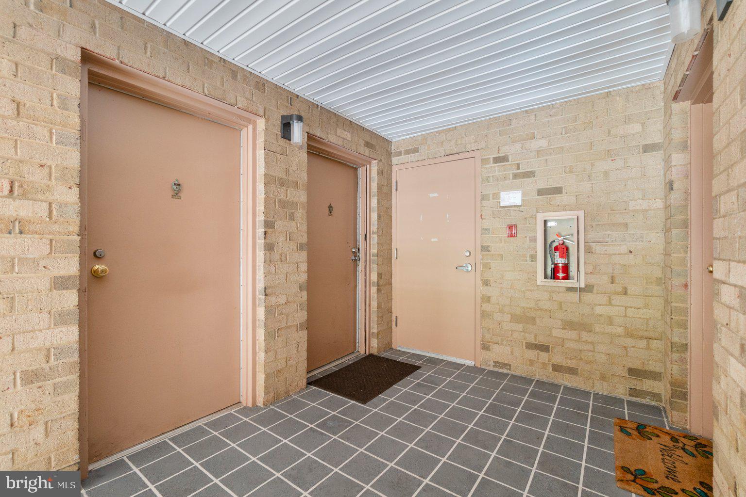 VILLAGE OF LONG REACH - Residential