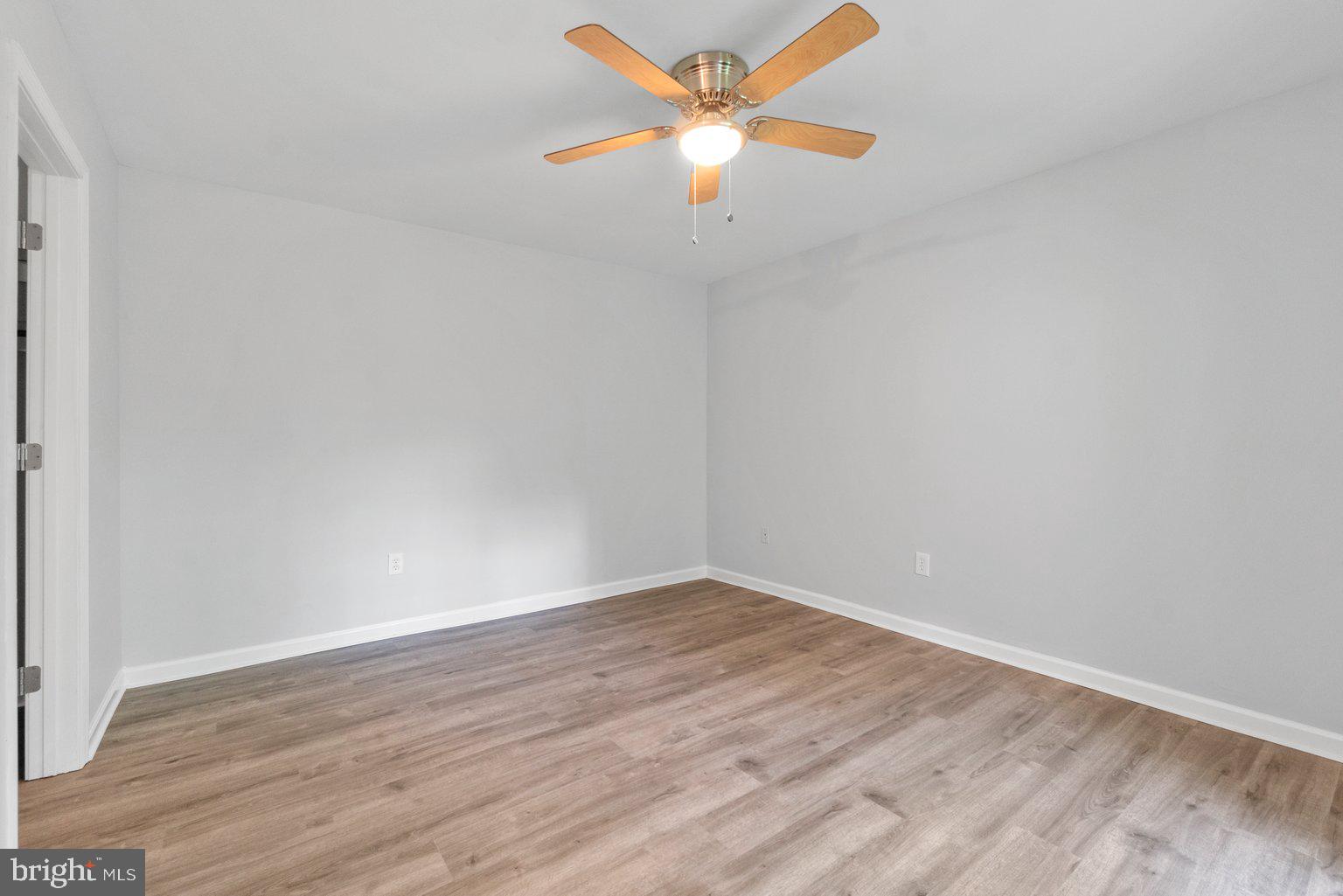 VILLAGE OF LONG REACH - Residential