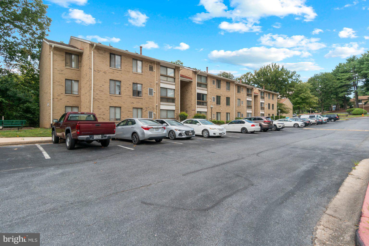 VILLAGE OF LONG REACH - Residential