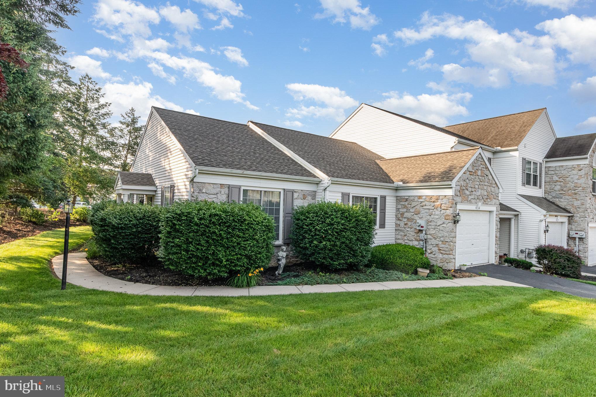 660 SPRINGHOUSE LANE