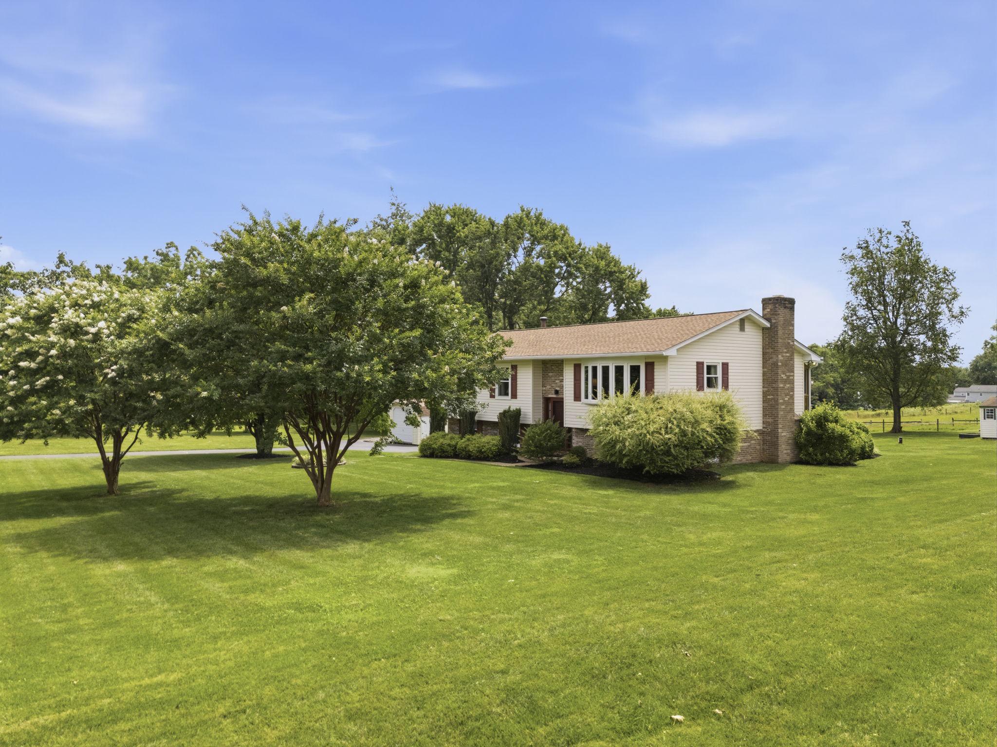 8 FAIRHILL ROAD