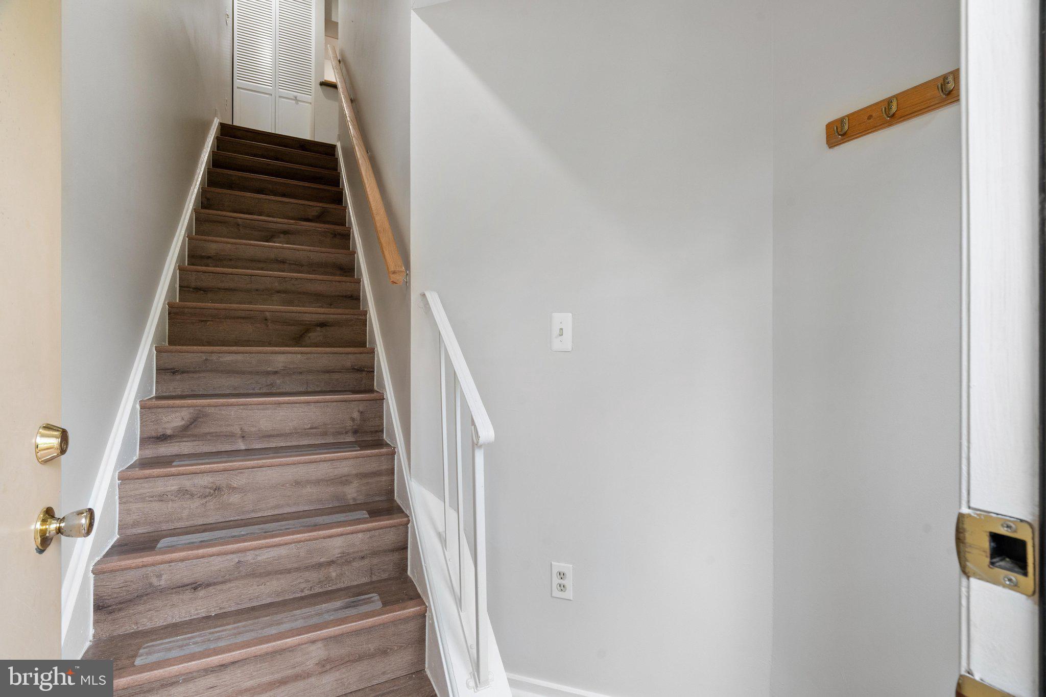 9934 HELLINGLY PLACE 142