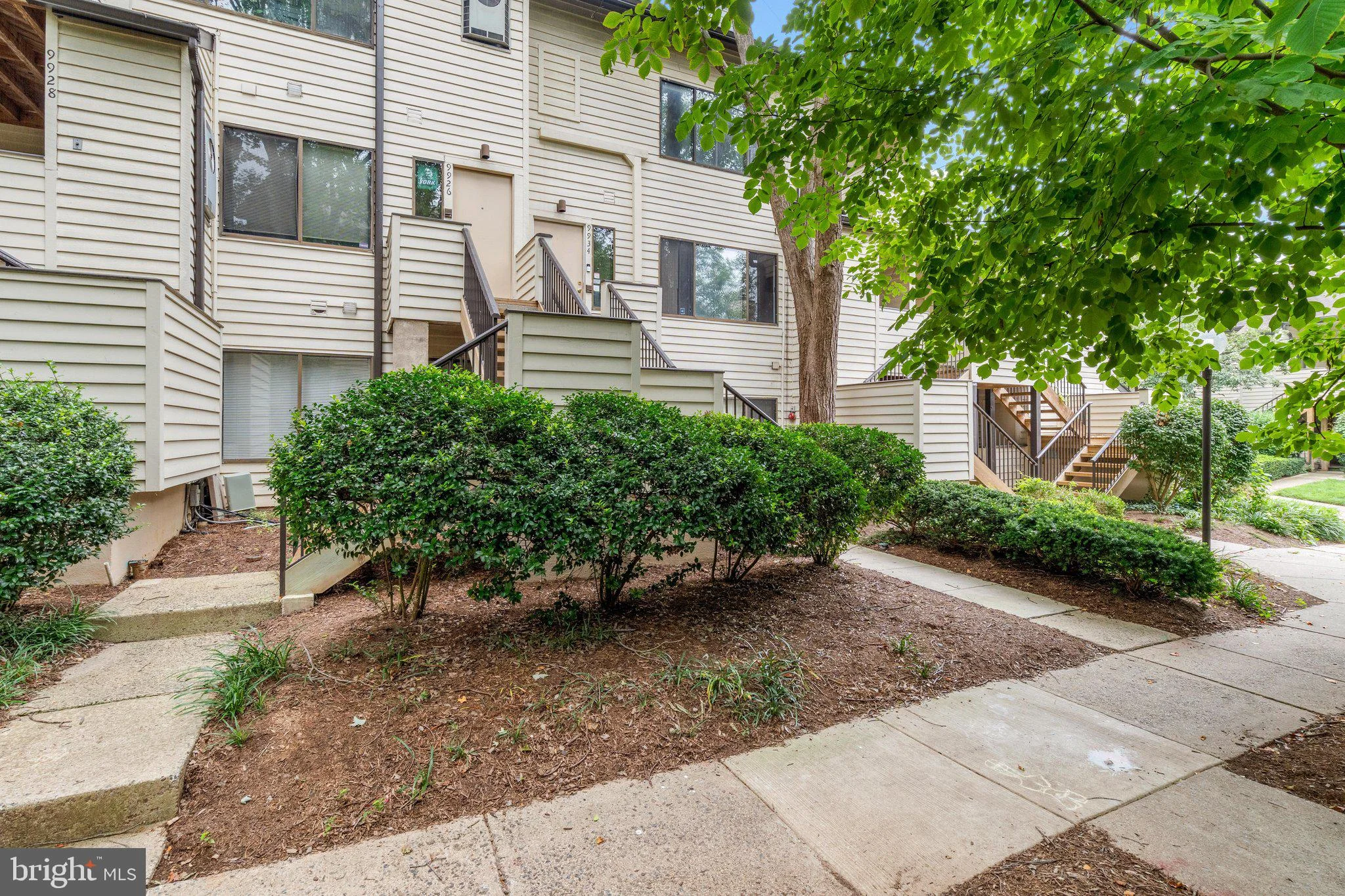 9934 Hellingly Place Unit 142