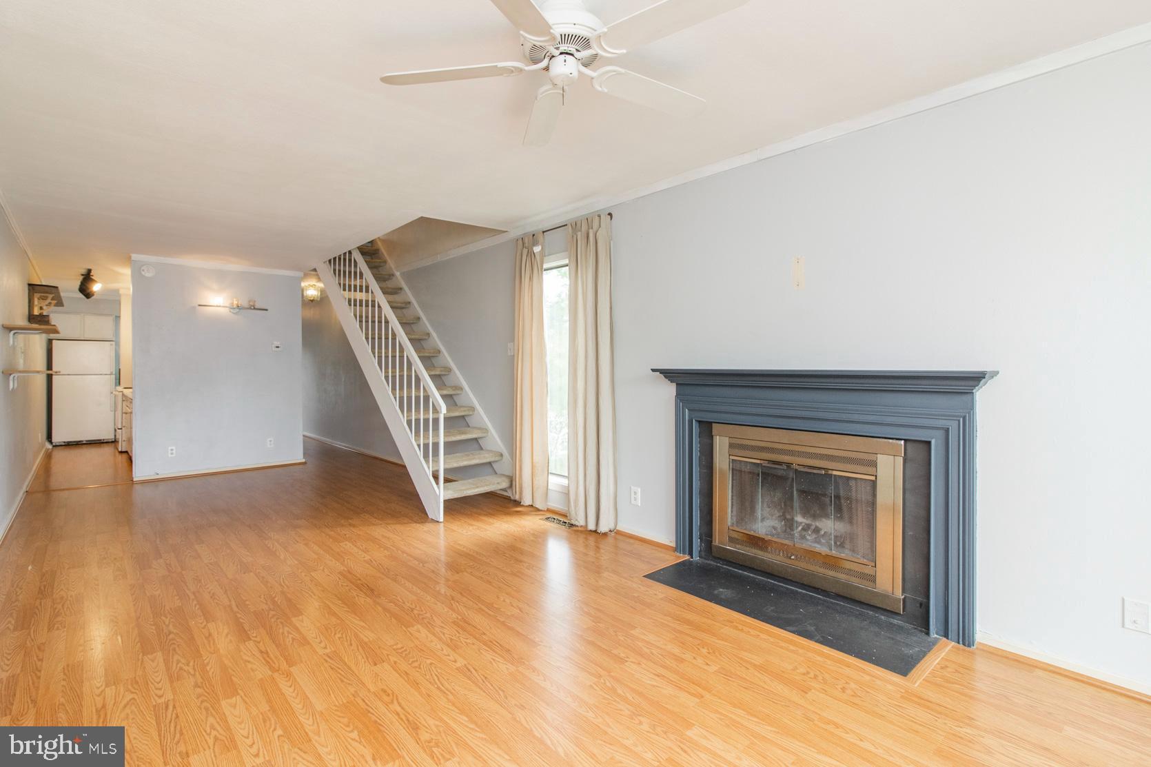 SUMMIT HOUSE - Residential