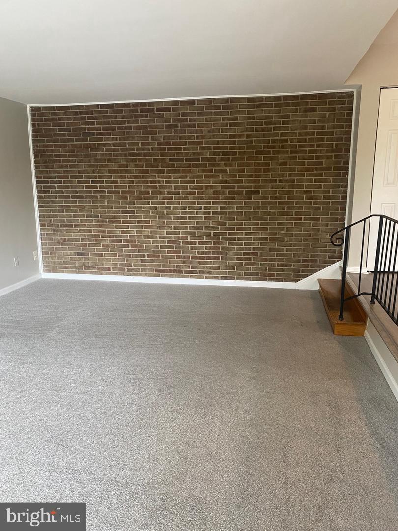 4709 TECUMSEH STREET 301