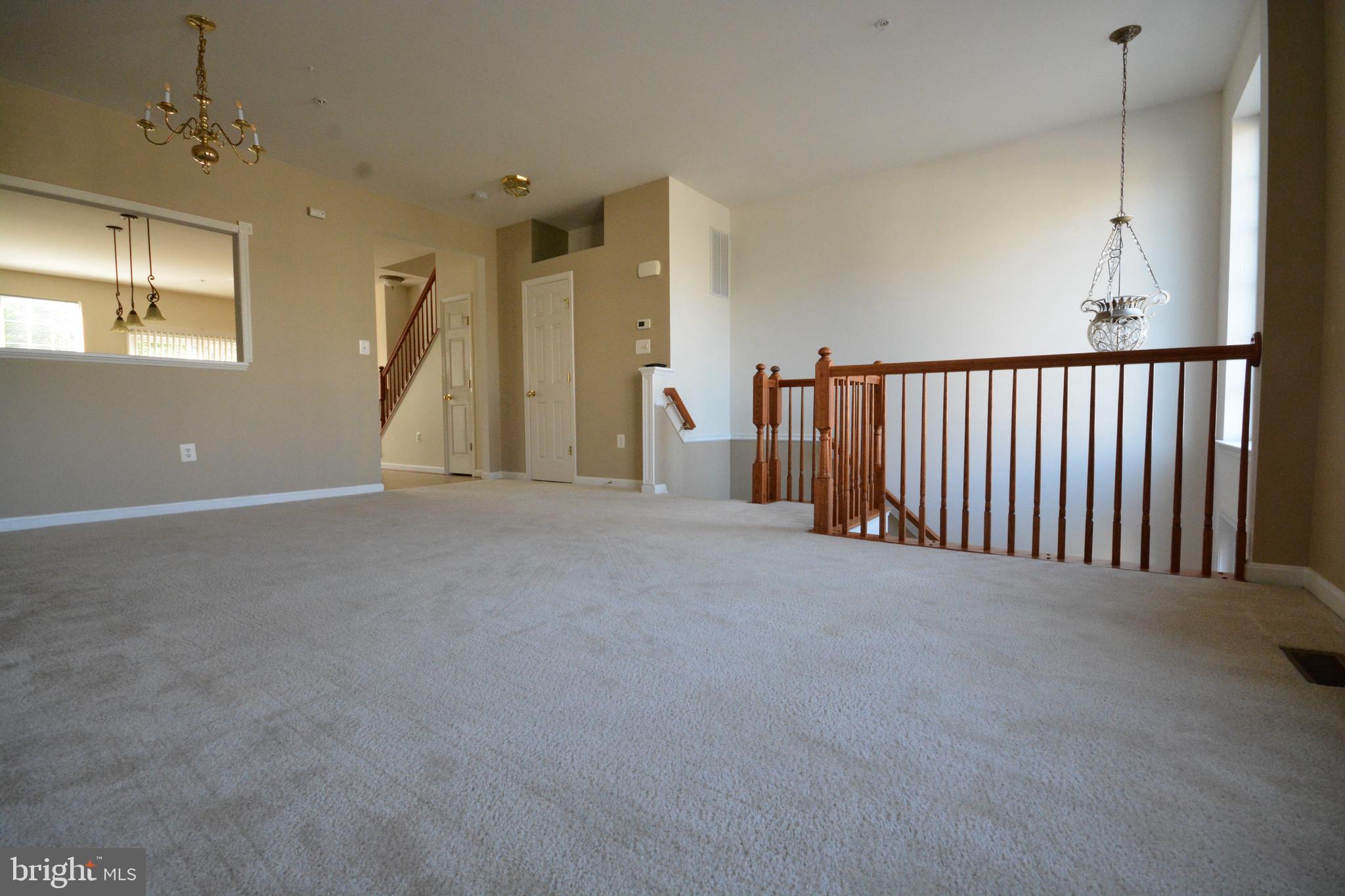 421 GREEN FERN CIRCLE