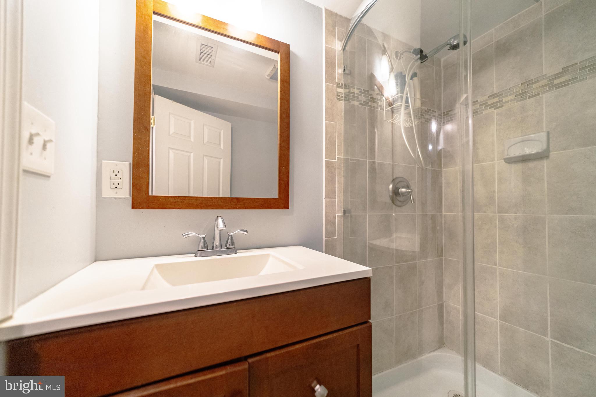 LYNHAVEN - Residential