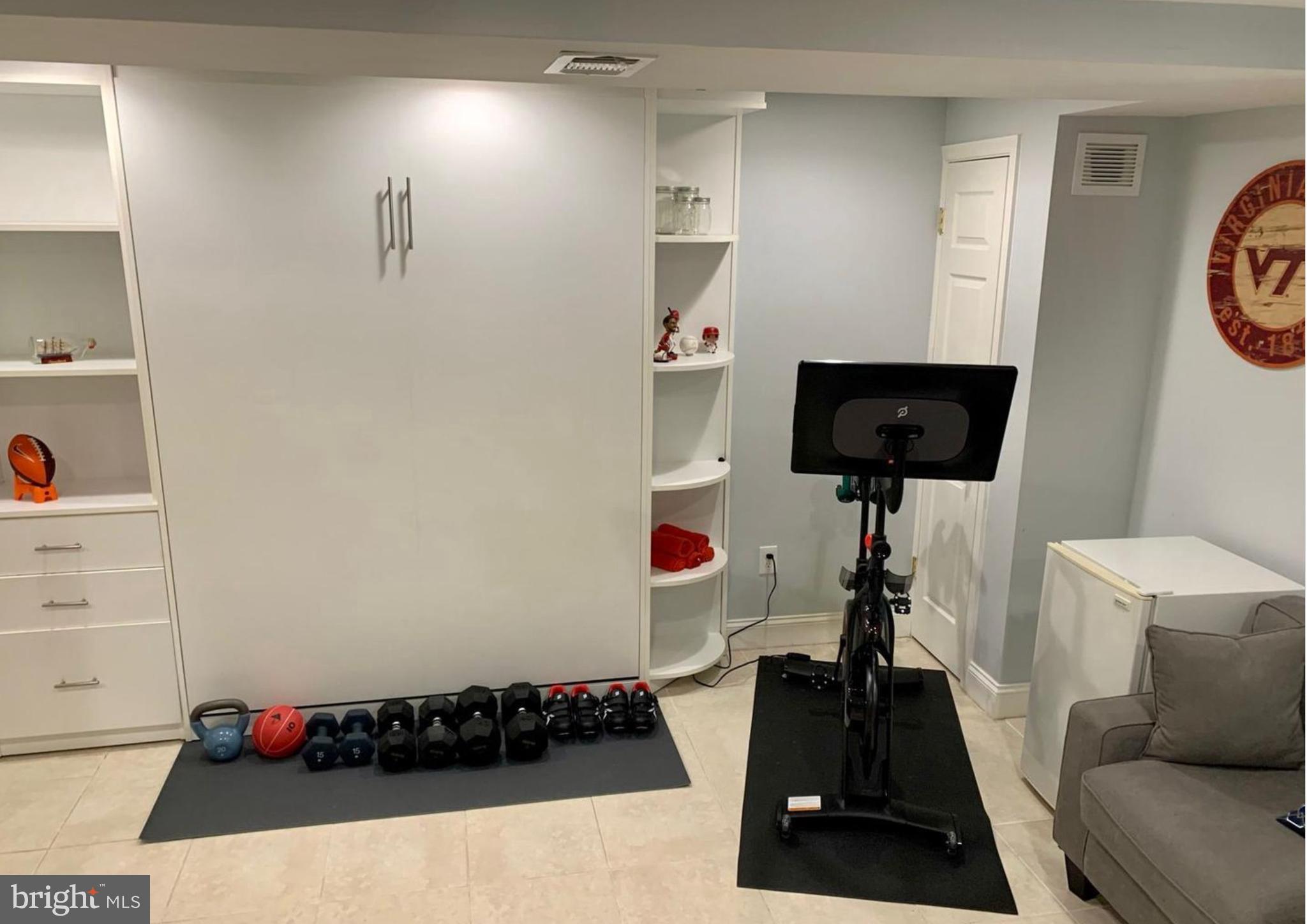 LYNHAVEN - Residential