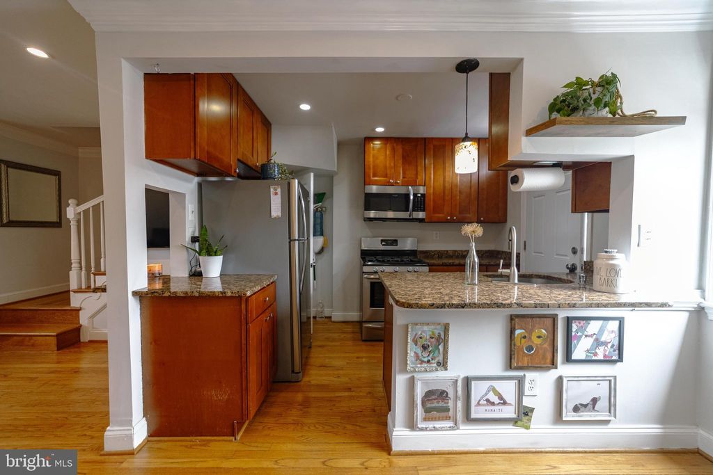 Photo of 234 Wesmond Drive, ALEXANDRIA, VA 22305 (MLS # VAAX2049898)