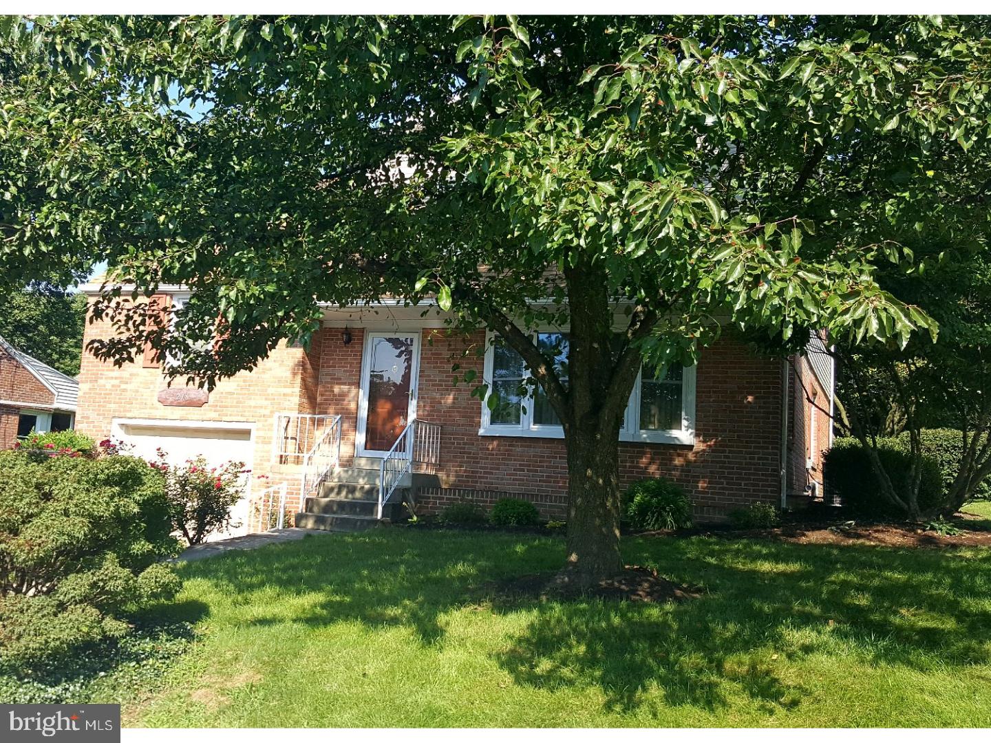 CRESTWOOD - Residential